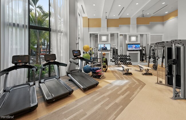 Foto del edificio - 8870 NW 36th St