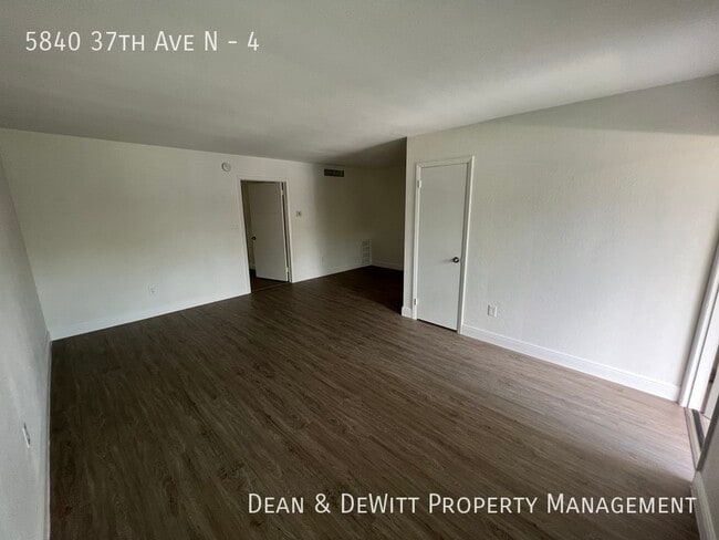 Building Photo - 5840 37th Ave N