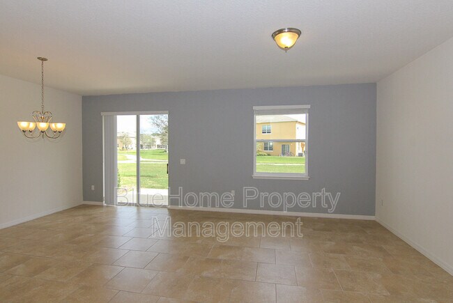 Building Photo - 1413 Scarlet Oak Loop