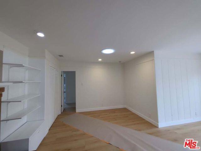 Foto del edificio - 4457 Simpson Ave
