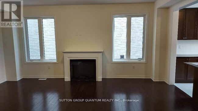 Building Photo - 12 Armilia Pl