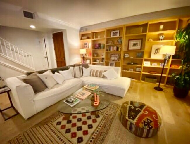 Living room - 1037 16th St