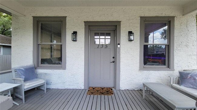 Building Photo - 135 S Stone St