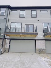 Building Photo - 4906 Gilet Dr