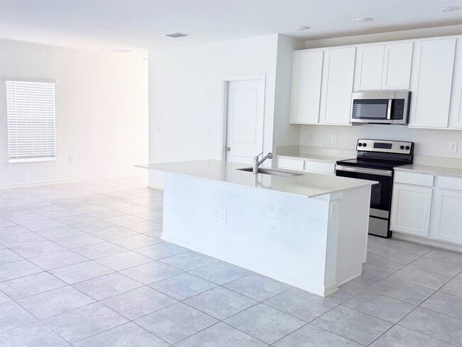 Foto del edificio - 2339 Burney Fls Ln