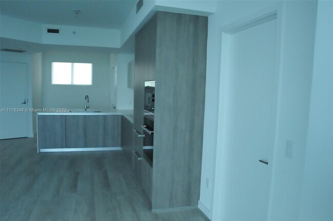 Foto del edificio - 2900 NE 7th Ave