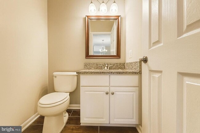 Building Photo - 44180 Shady Glen Terrace