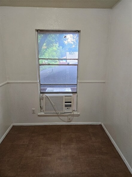 Foto del edificio - 2509 Birmingham Ave