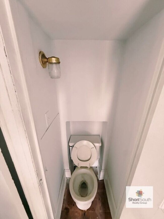 Foto del edificio - Updated 3 bed 1.5 bath townhome in Muskegon