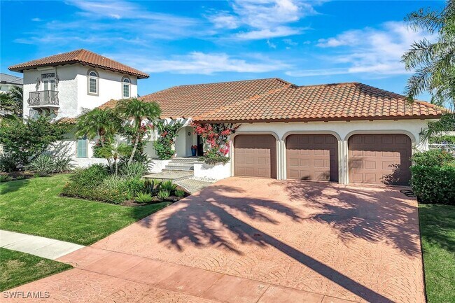 Foto del edificio - 911 Giralda Ct