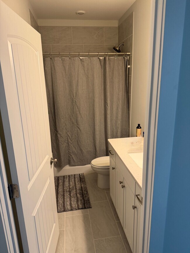 Foto del edificio - 107 Crosscut Ln