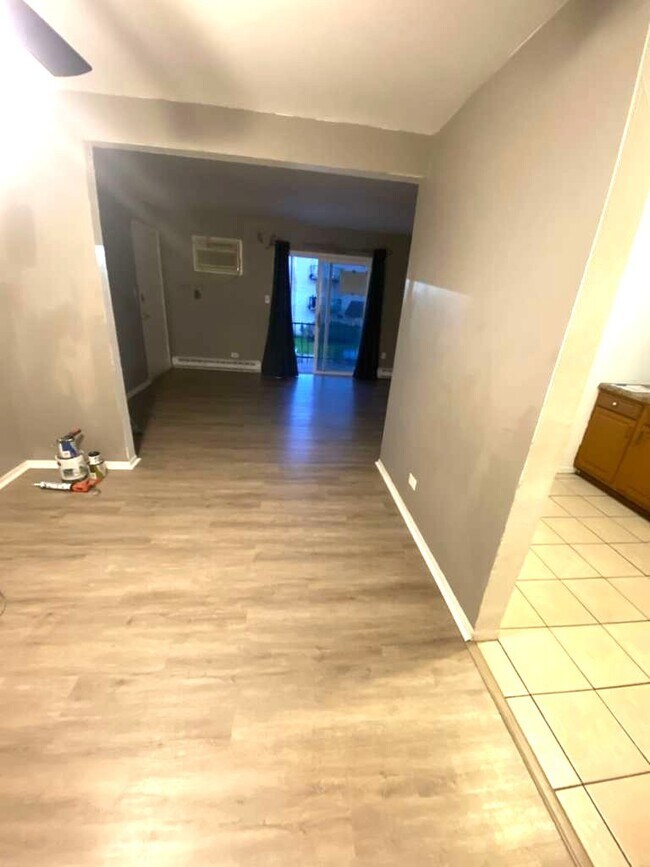 Foto del edificio - 4056 Bonhill Dr