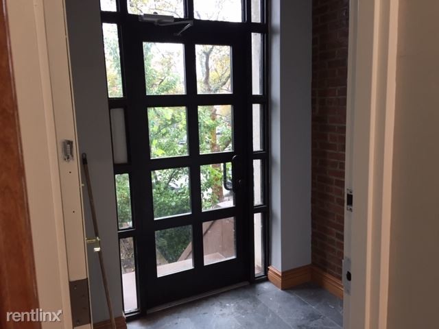 Building Photo - 182 Ocean Pkwy