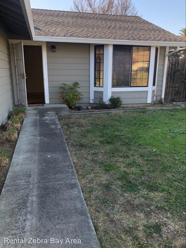 Building Photo - 2 br, 2 bath House - 1891 Santa Monica Street