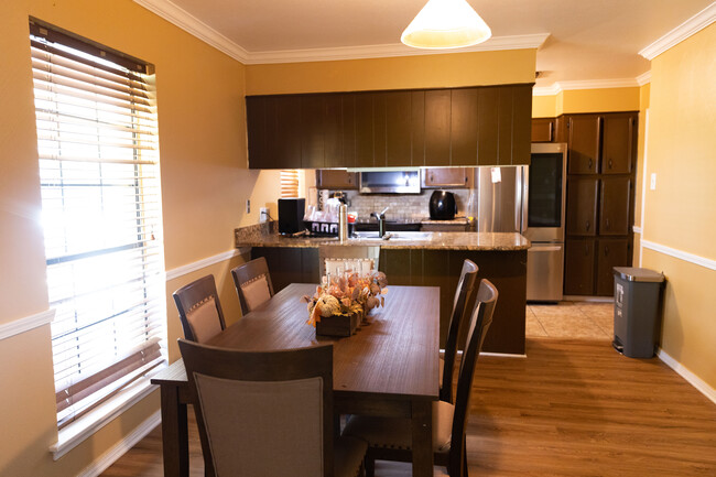 Dining area and Kitchen - 6117 Newton Abbott Dr