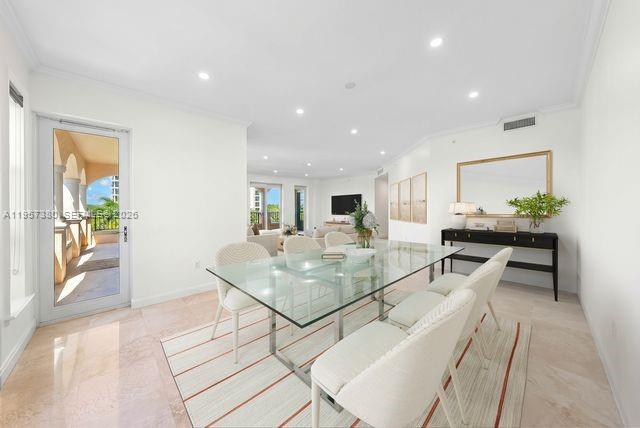 Building Photo - 13633 Deering Bay Dr
