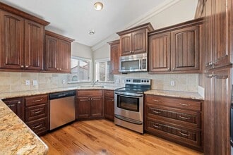 Building Photo - 2105 Balboa Way