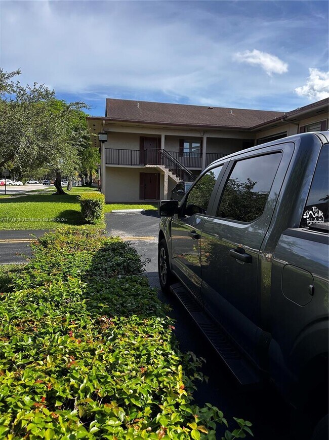 Foto del edificio - 11229 SW 88th St