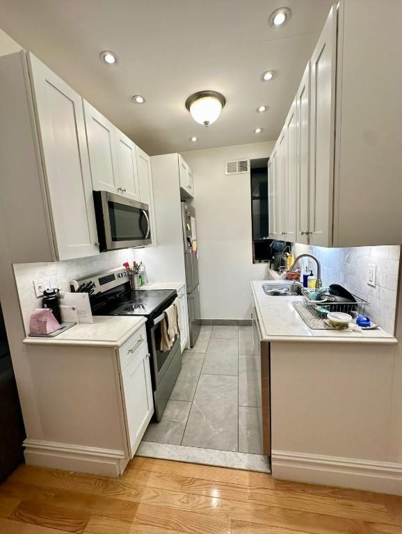 Primary Photo - 3 bedroom in New York NY 10128