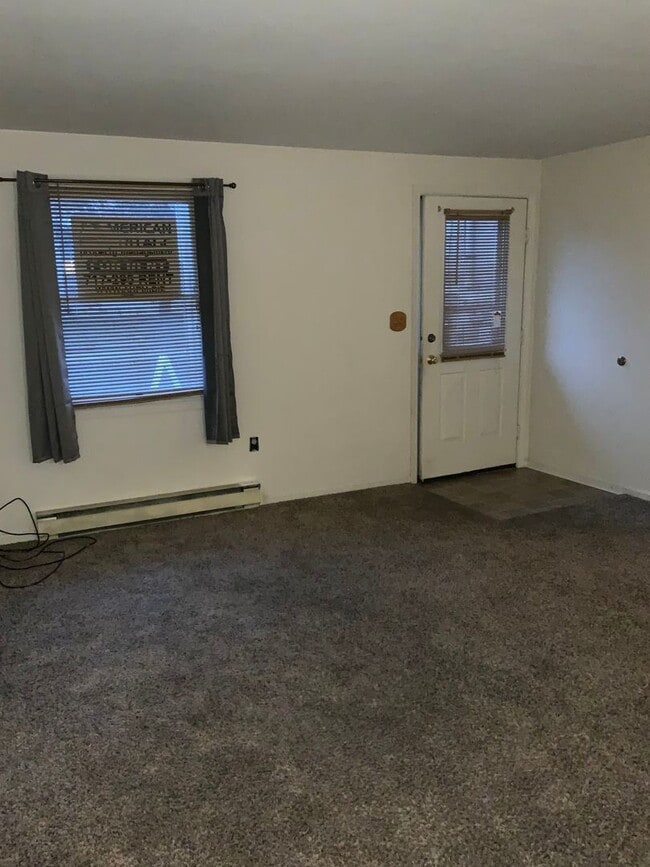 Building Photo - 2 br, 1 bath House - 5 W FRANKLIN ST