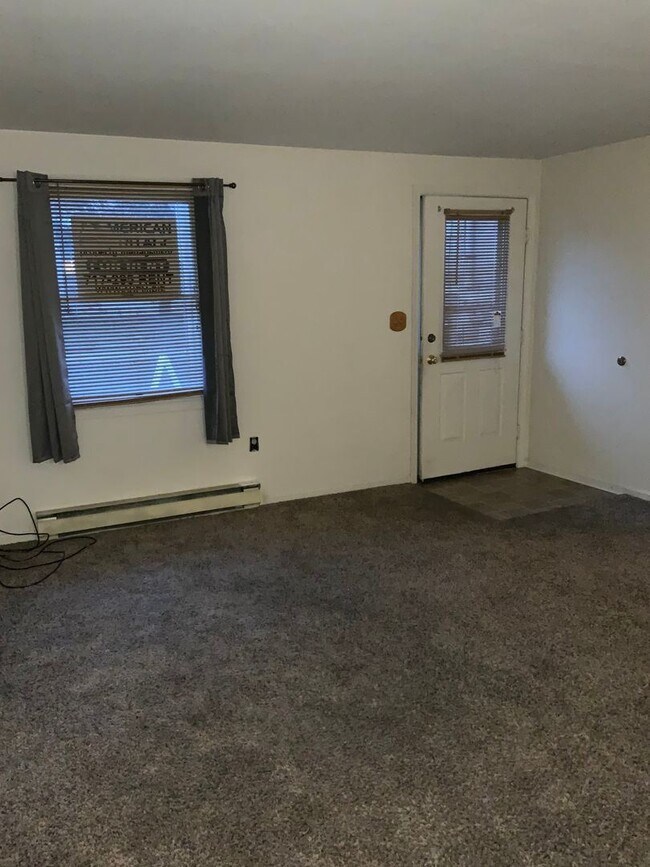 Foto del edificio - 2 br, 1 bath House - 5 W FRANKLIN ST