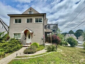 Building Photo - 106 Winter St