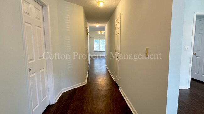 Foto del edificio - 3BR/2BA Home in Ogden off Gordon Rd in Far...