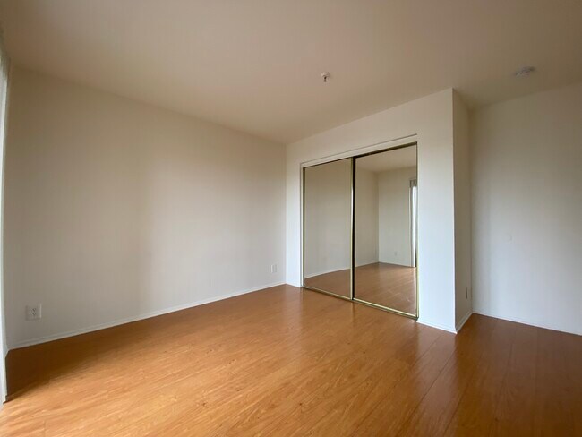 Foto del edificio - 14020 Yukon Ave