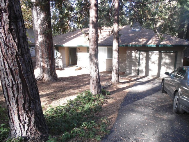 Building Photo - 24160 White Fir Dr