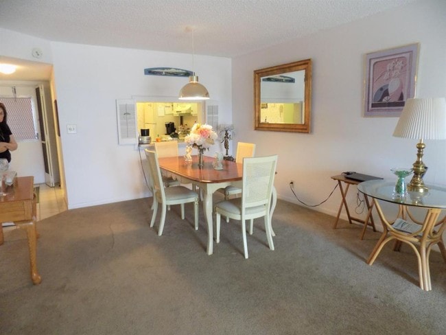 Building Photo - 931  Gardenia Drive 267