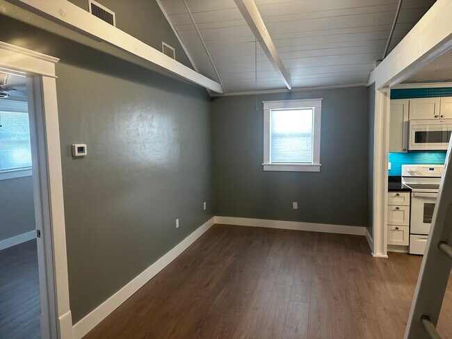 Living Area - 2752 Rhode Island Ave