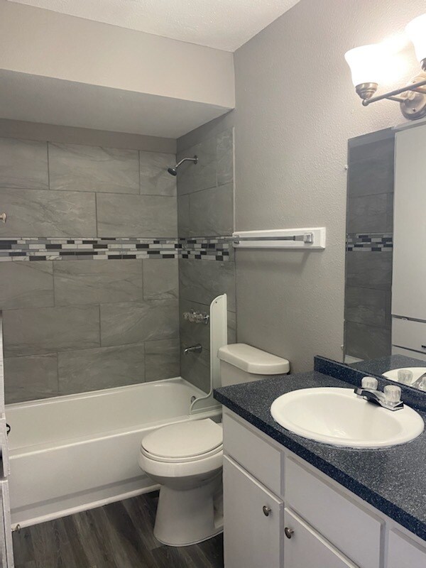 Restroom - 809 Ann Ave