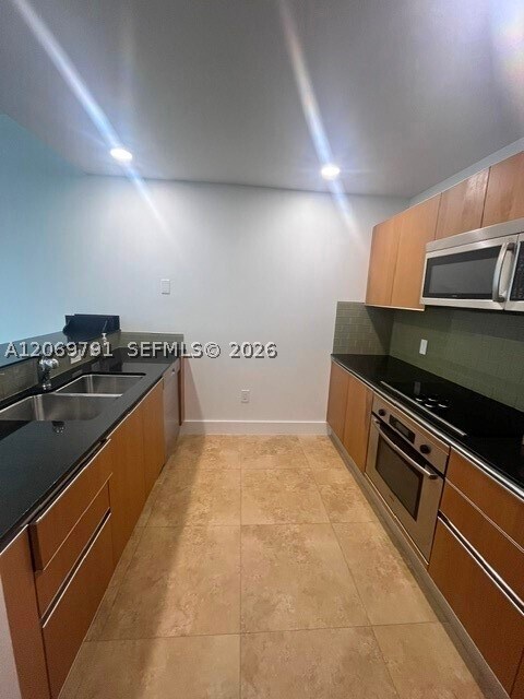 Foto del edificio - 1060 Brickell Ave