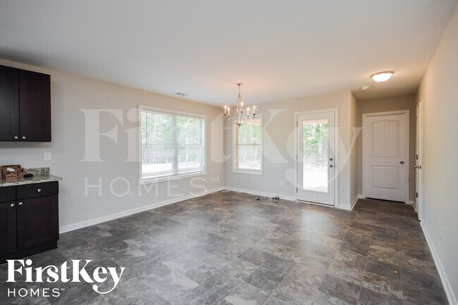 Building Photo - 145 Ascott Trace