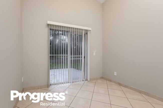 Foto del edificio - 1044 Sheeler Hills Dr