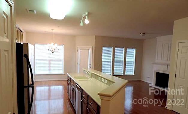 Building Photo - 14945 Santa Lucia Dr