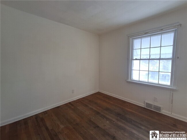 Building Photo - 269 Delaware Ave