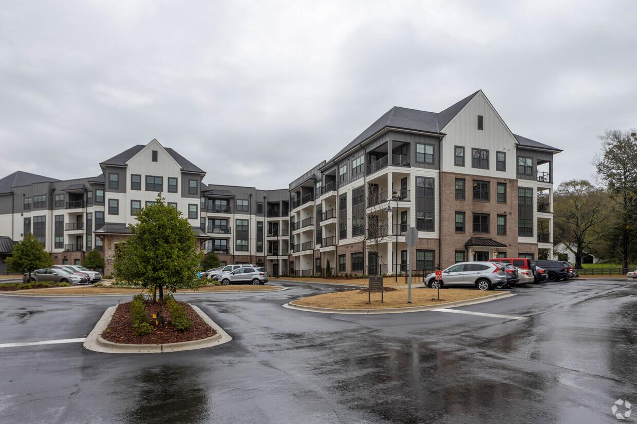 Primary Photo - Fleming Farms Senior Living