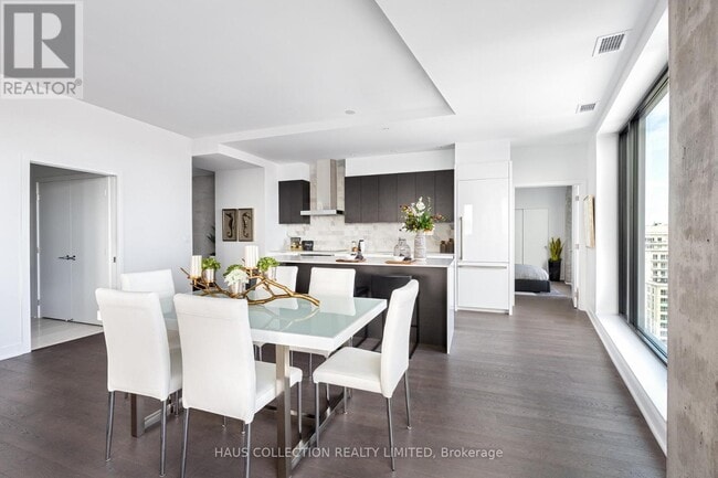 Building Photo - 20 Daly Ave