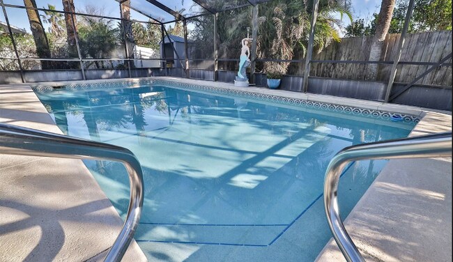 Foto del edificio - 55 Bay Harbour Dr