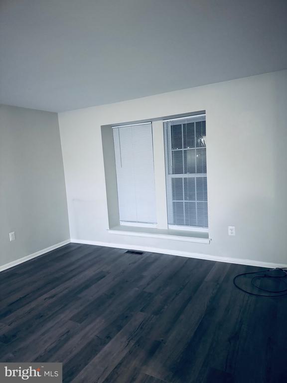 Foto del edificio - 15839 Millbrook Ln