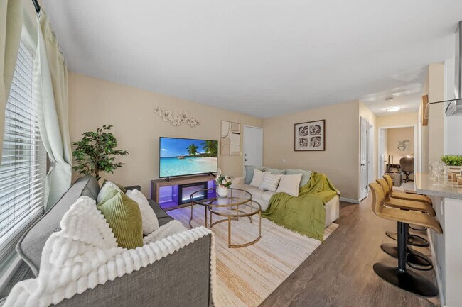 Foto del edificio - 9504 Carroll Canyon Rd