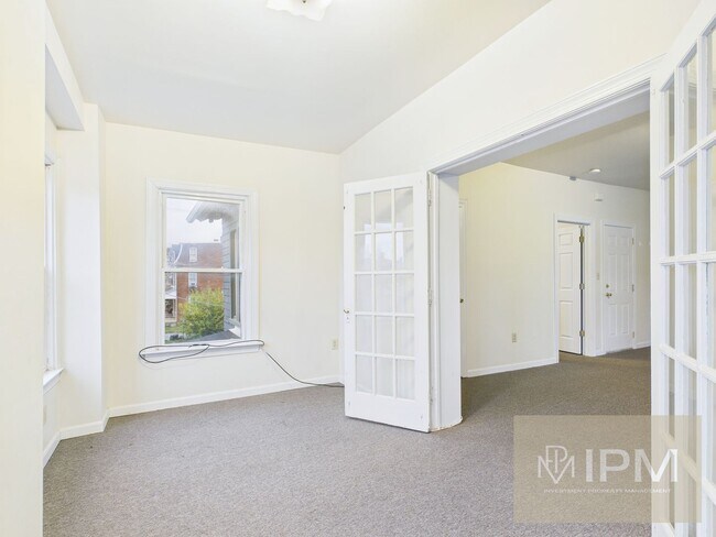 Foto del edificio - 595 Madison Ave