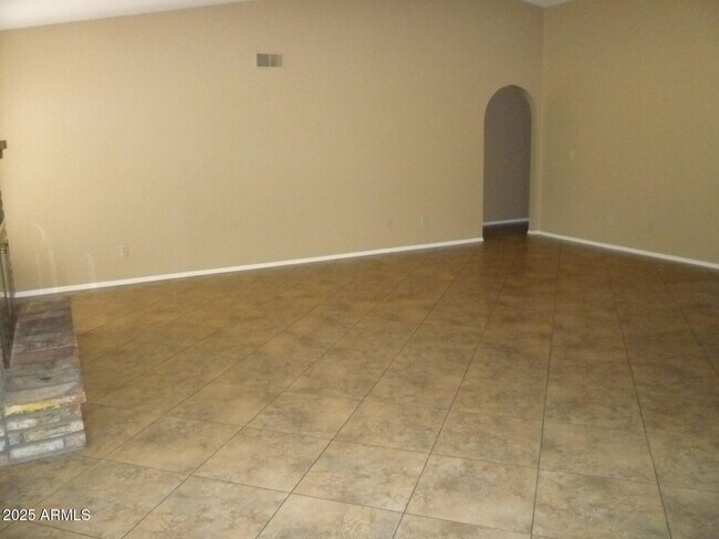 Foto del edificio - 4216 W Willow Ave