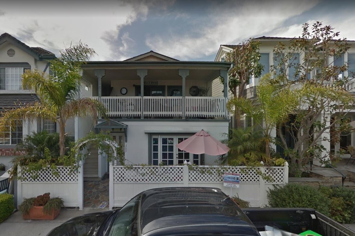 Primary Photo - 205 Agate Ave