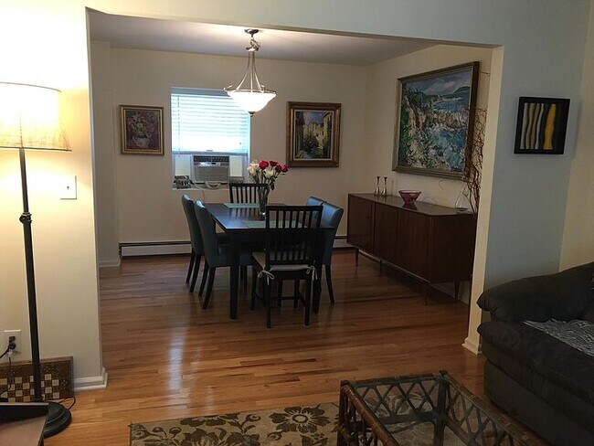 Dining room - 34 Elk Rd