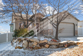 Building Photo - 6827 S High Bluff Dr