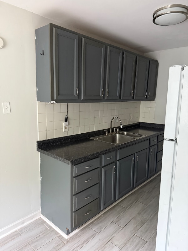 Foto del edificio - 550 Harding Pl