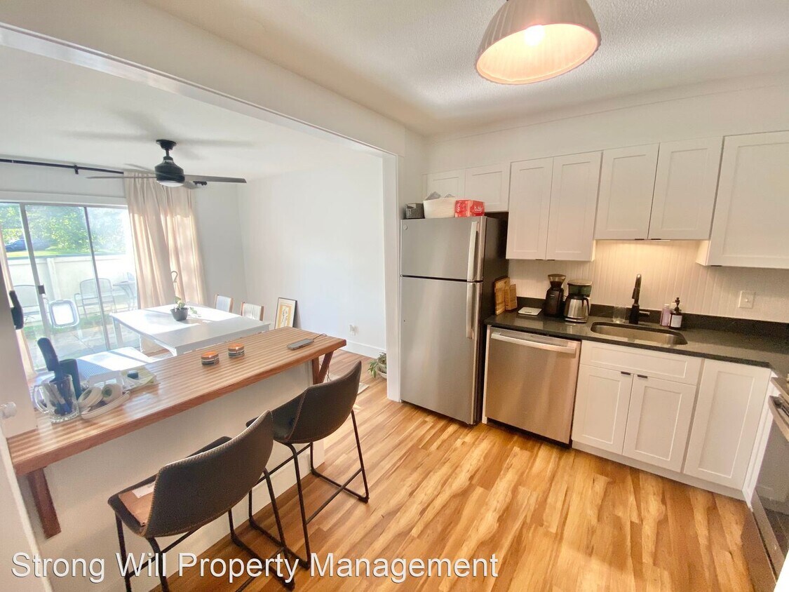 Foto principal - 2 br, 1.5 bath House - 335 Ledgewood Circl...