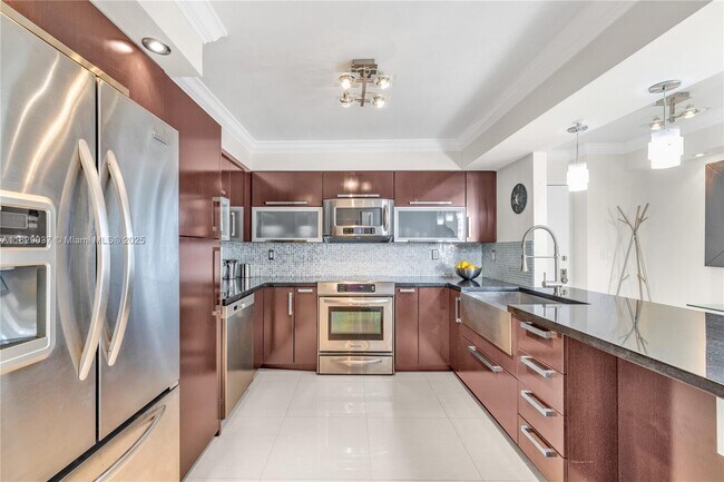 Foto del edificio - 1623 Collins Ave
